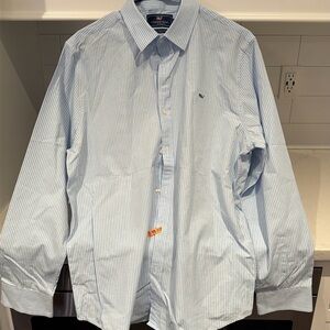 Men’s Vineyard Vines Slim Fit Whale Shirt, size large - perfect condition